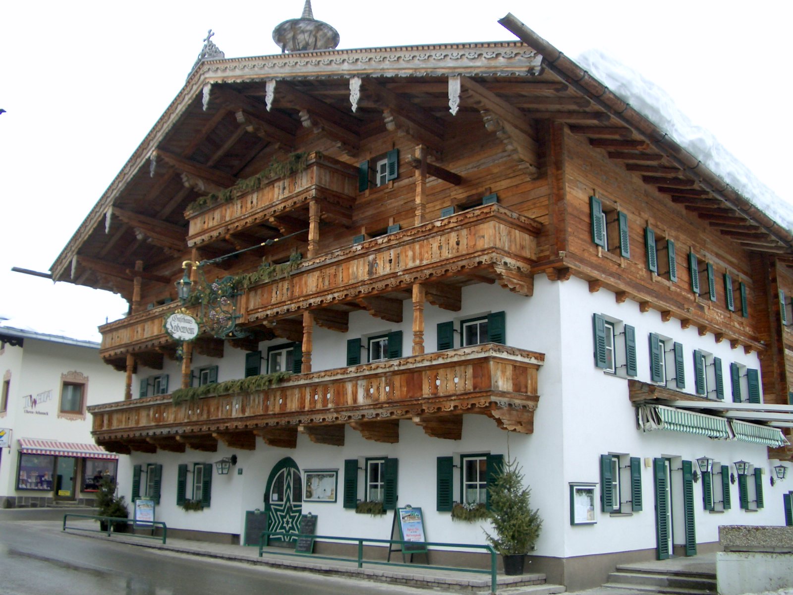 Fonds d'cran Constructions et architecture Maisons Auberge autrichienne.