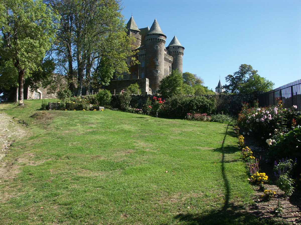 Fonds d'cran Constructions et architecture Chteaux - Palais Aveyron