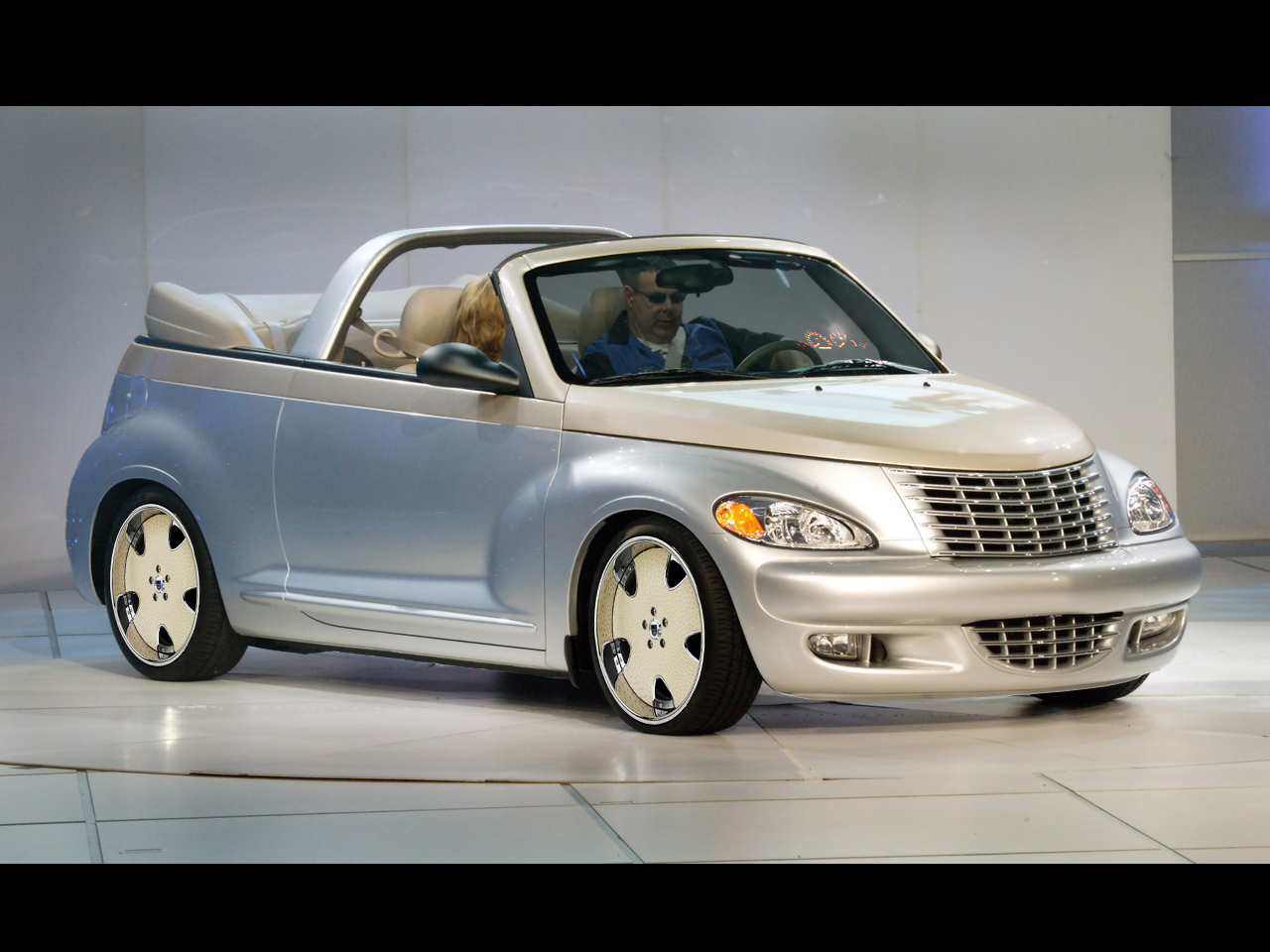 Fonds d'cran Voitures Tuning Pt cruiser convertible