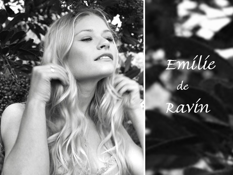 Wallpapers Celebrities Women Emilie de Ravin 