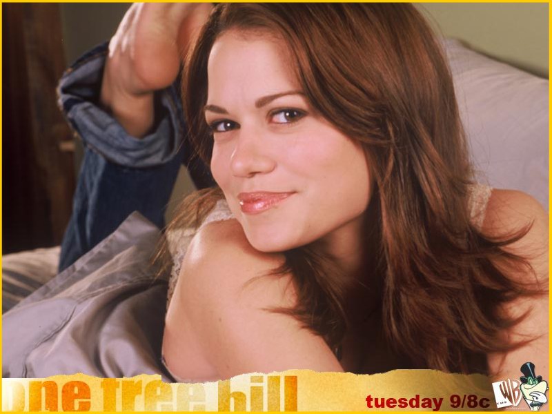 Wallpapers TV Soaps One Tree Hill Haley