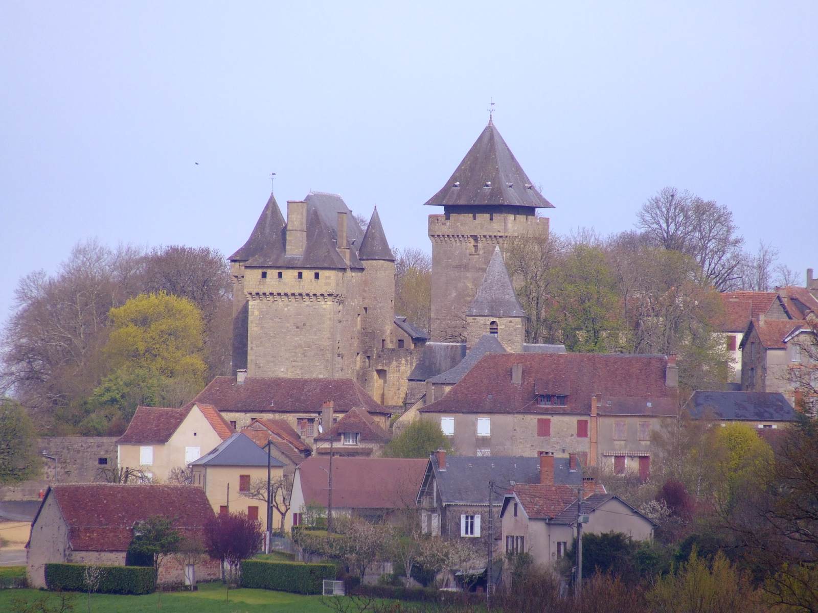 Wallpapers Constructions and architecture Castles - Palace chteau de Bandefols sur ans