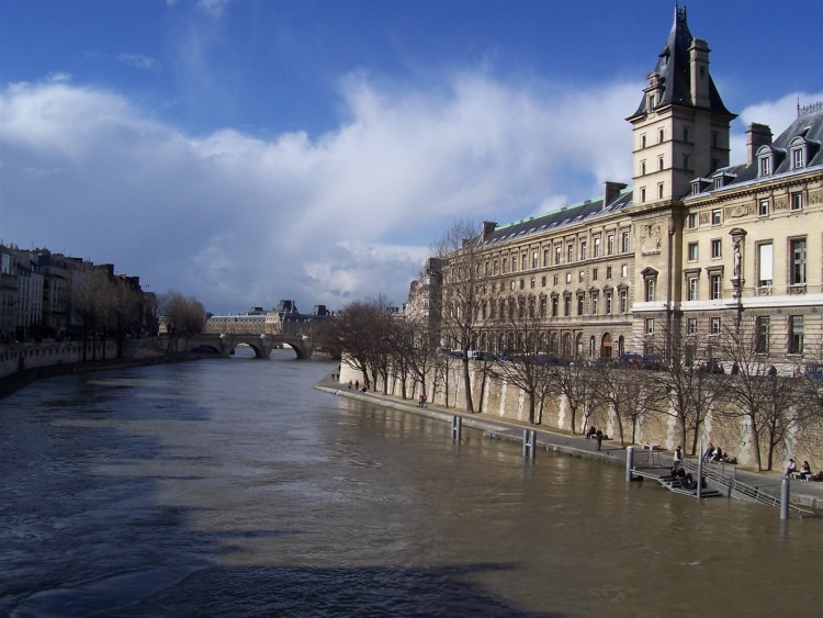 Fonds d'cran Voyages : Europe France > Ile-de-France Quartier Latin