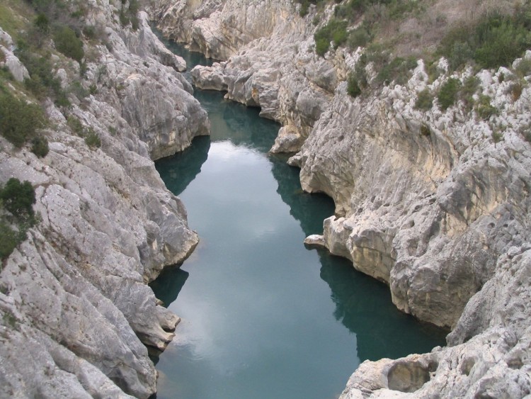 Fonds d'cran Nature Fleuves - Rivires - Torrents dans l herault