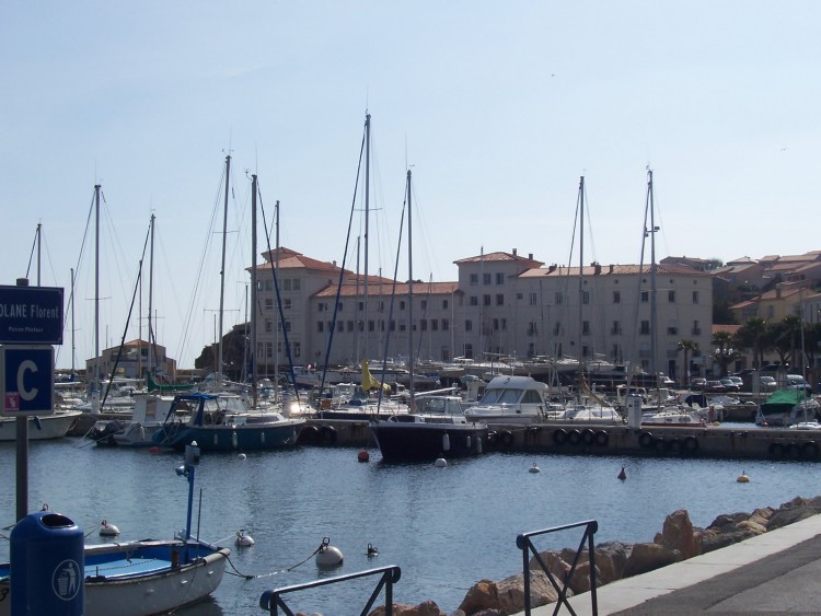 Wallpapers Trips : Europ France > Languedoc-Roussillon Port de Banyuls/Mer