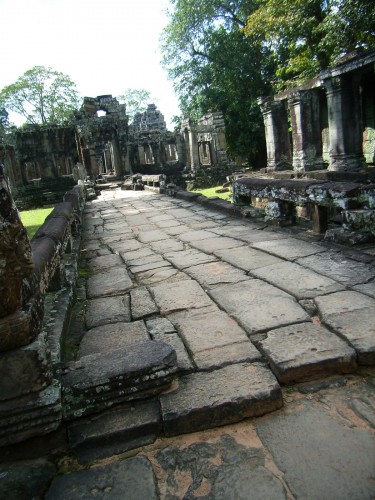 Wallpapers Constructions and architecture Ruins Cambodge:Chemins d' asie Siem reap