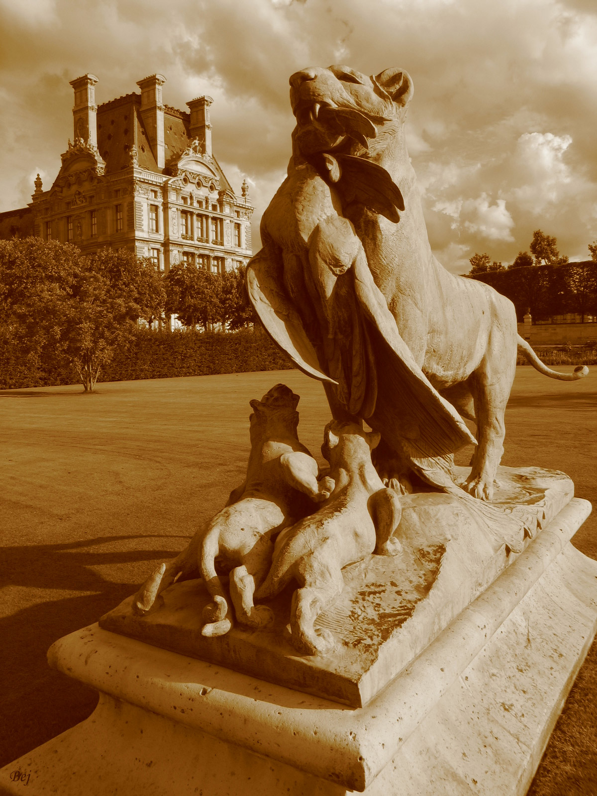 Fonds d'cran Voyages : Europe France > Ile-de-France Jardin des tuileries