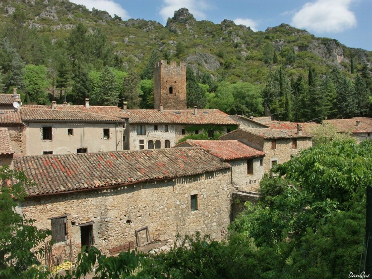 Wallpapers Trips : Europ France > Languedoc-Roussillon ST-Guilhem le Dsert.