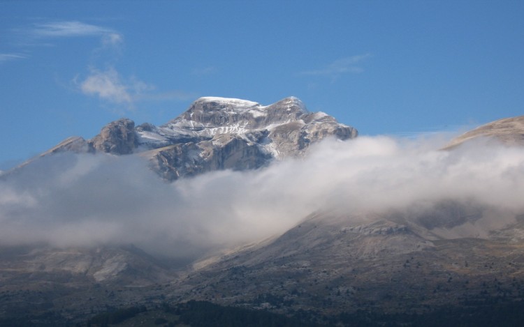 Fonds d'cran Nature Montagnes grand Ferrand 2739m