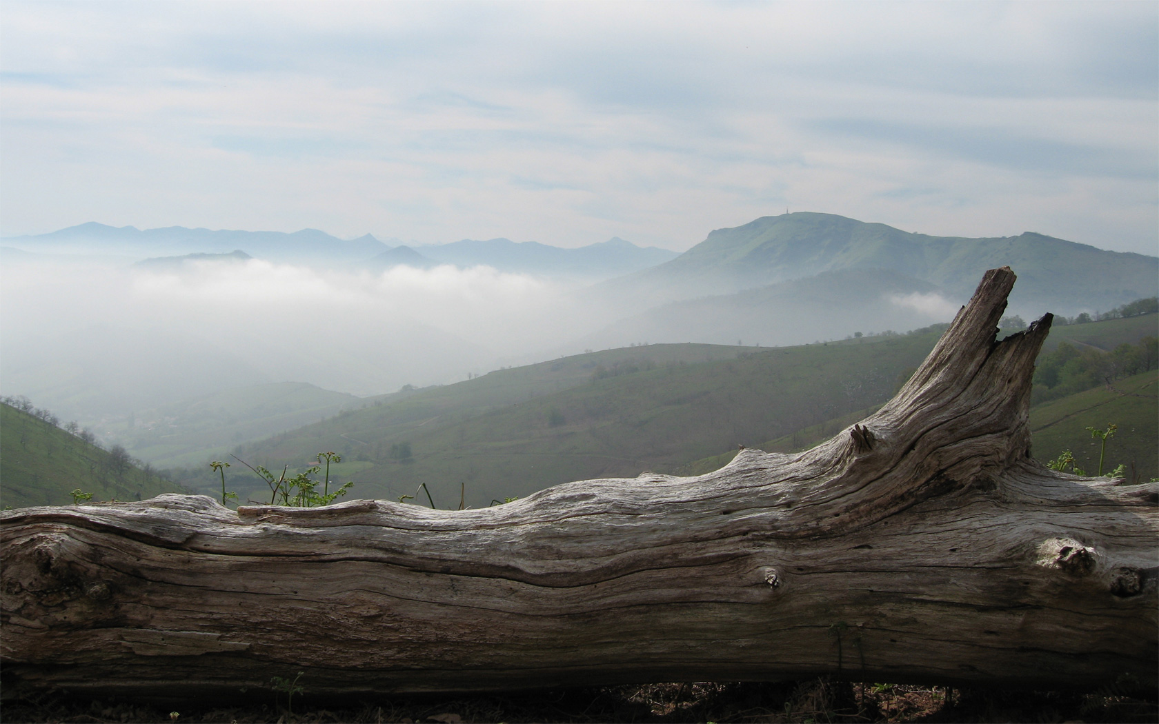 Fonds d'cran Nature Montagnes Relief du Pays Basque