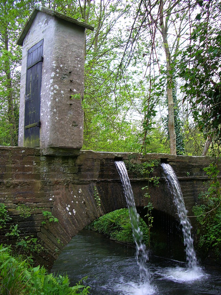 Wallpapers Constructions and architecture Bridges - Aqueduct petit pont