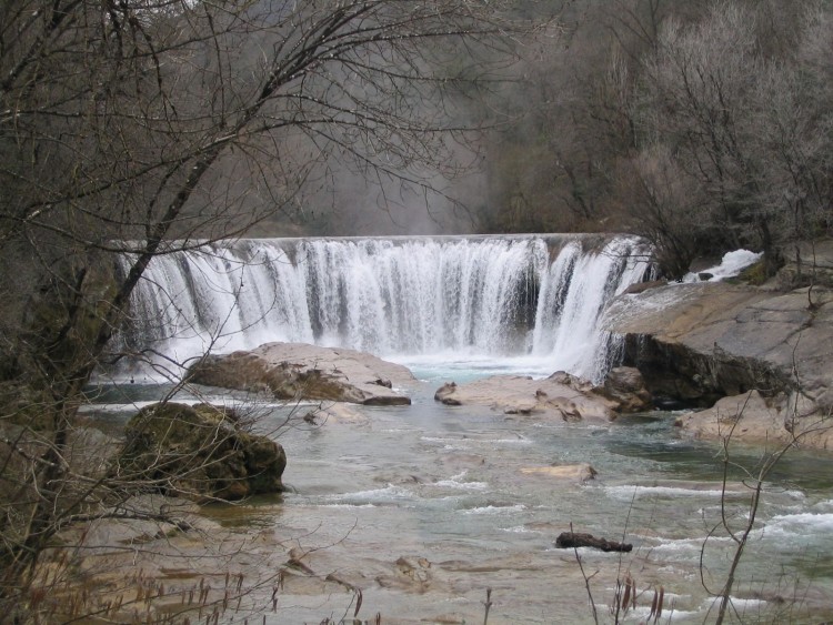 Fonds d'cran Nature Cascades - Chutes LA CASCADE DE ST LAURENT LE MINNIER