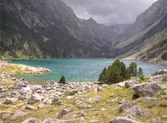 Fonds d'cran Nature Lac de Gaube dans les Pyrnes