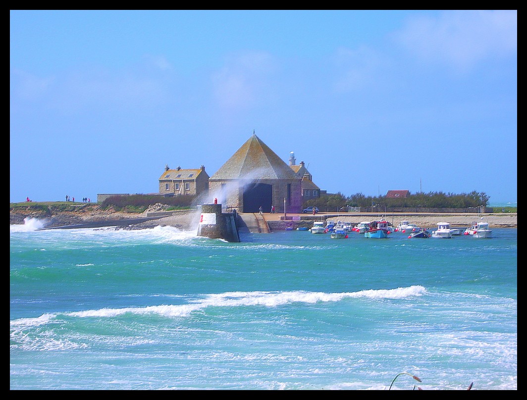 Fonds d'cran Voyages : Europe France > Normandie port de goury