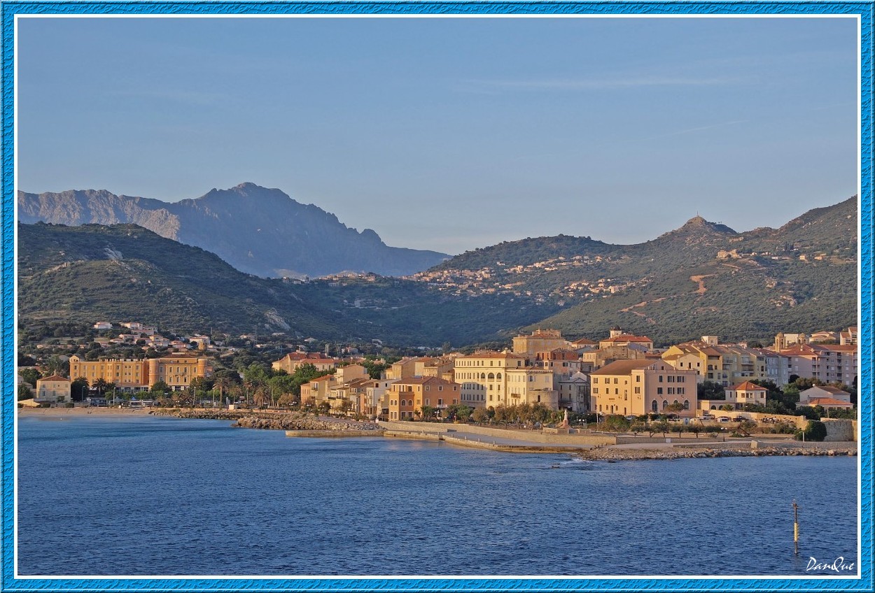 Fonds d'cran Voyages : Europe France > Corse L'Ile de beaut