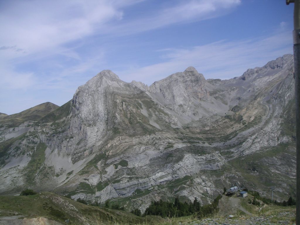 Fonds d'cran Nature Montagnes Montagne du lac d'Artouste