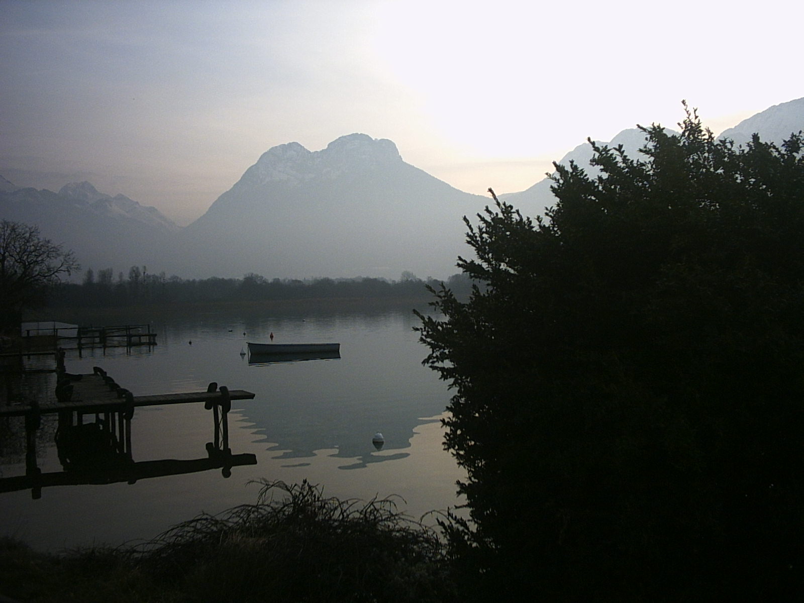 Fonds d'cran Voyages : Europe France > Rhne-Alpes lac d annecy