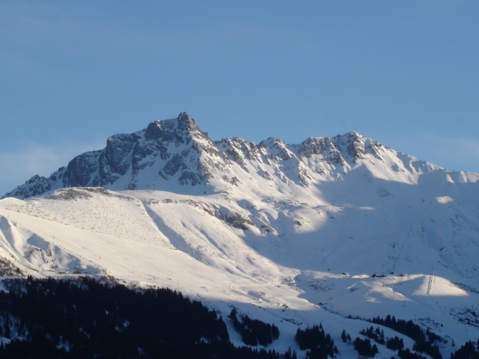 Fonds d'cran Nature Montagnes Valmorel en Savoie