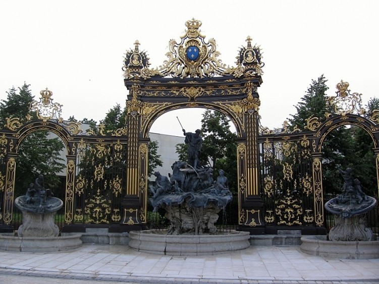 Wallpapers Constructions and architecture Fountains - Water Jets Fontaines Place Stanislas  Nancy