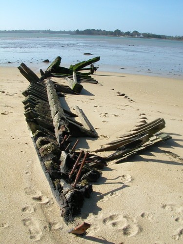 Wallpapers Boats Small Boats - Canoes Wreck