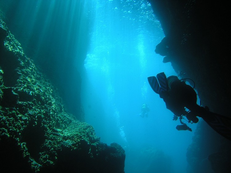 Fonds d'cran Nature Mers - Ocans - Plages Grotte des caplans