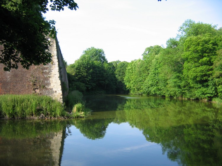 Fonds d'cran Nature Fleuves - Rivires - Torrents Autour de la Citadelle