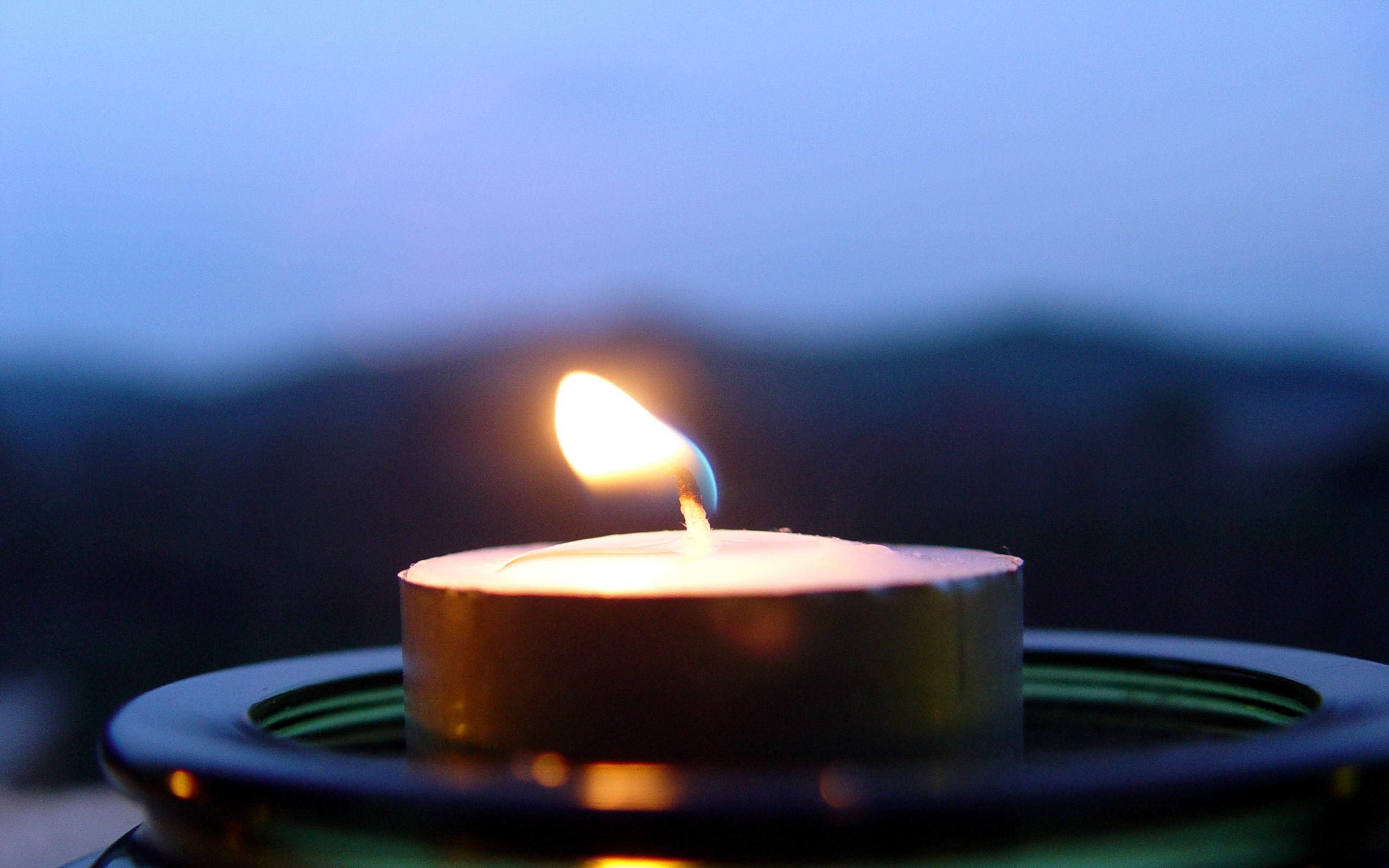 Wallpapers Nature Fires Candle in the wind