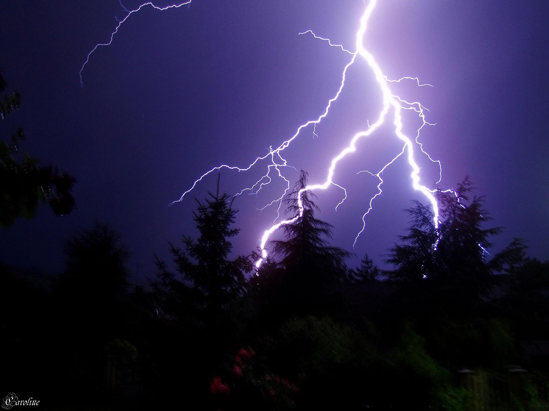 Wallpapers Nature Lightning Un coup de foudre ^^