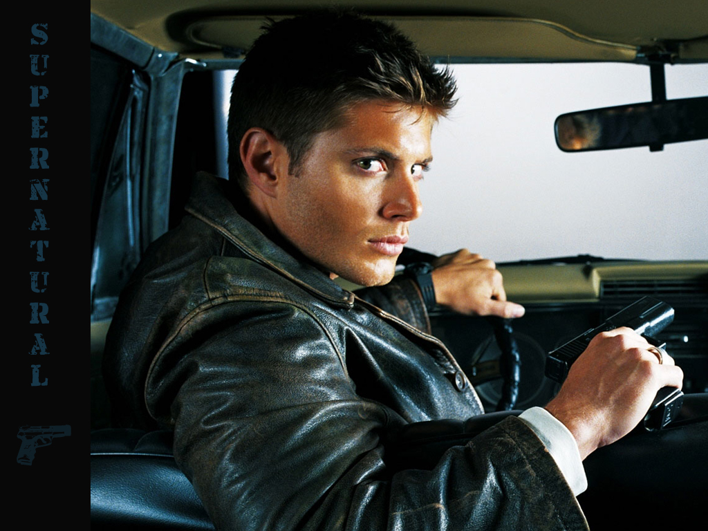 Fonds d'cran Sries TV Supernatural Dean in the car