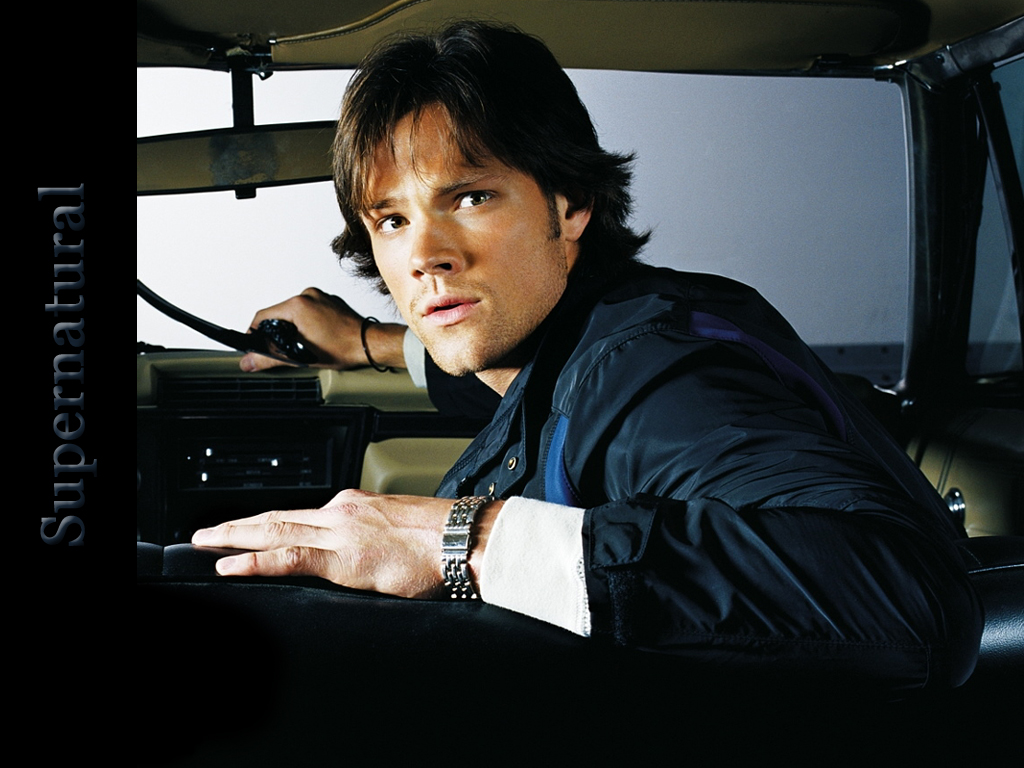 Fonds d'cran Sries TV Supernatural Sam in the car