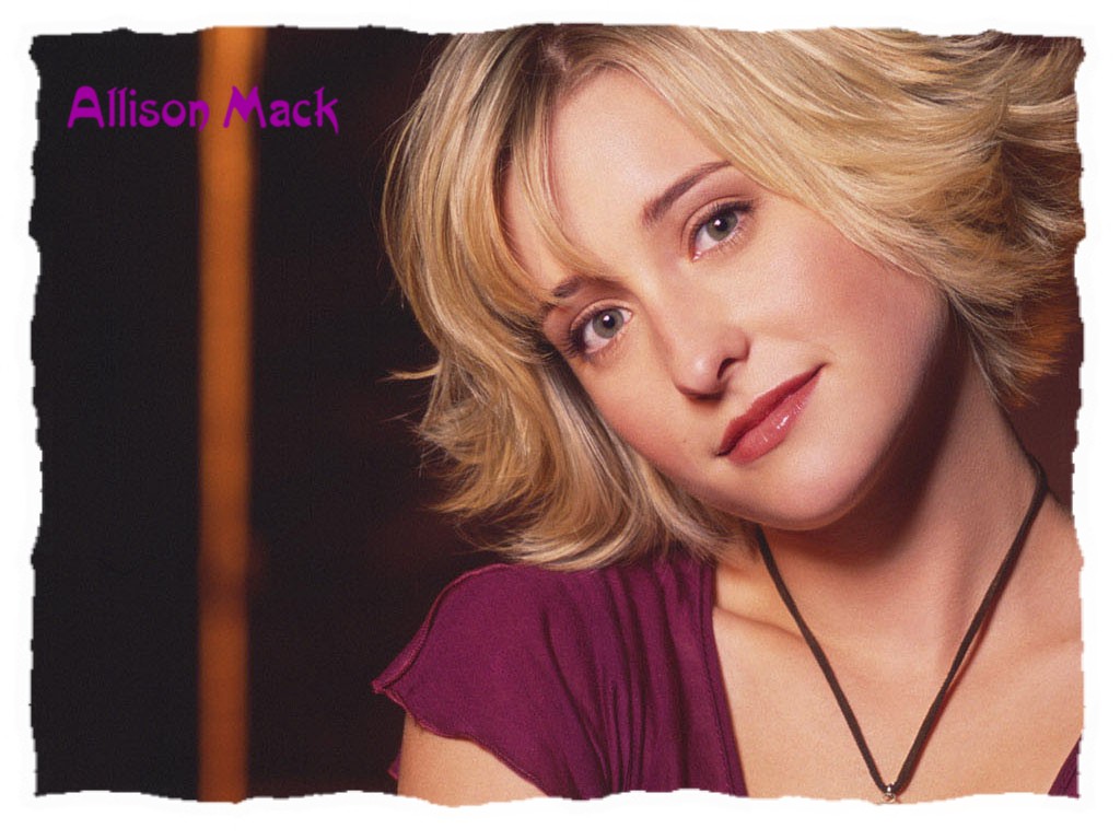 Wallpapers Celebrities Women Allison Mack Allison Mack