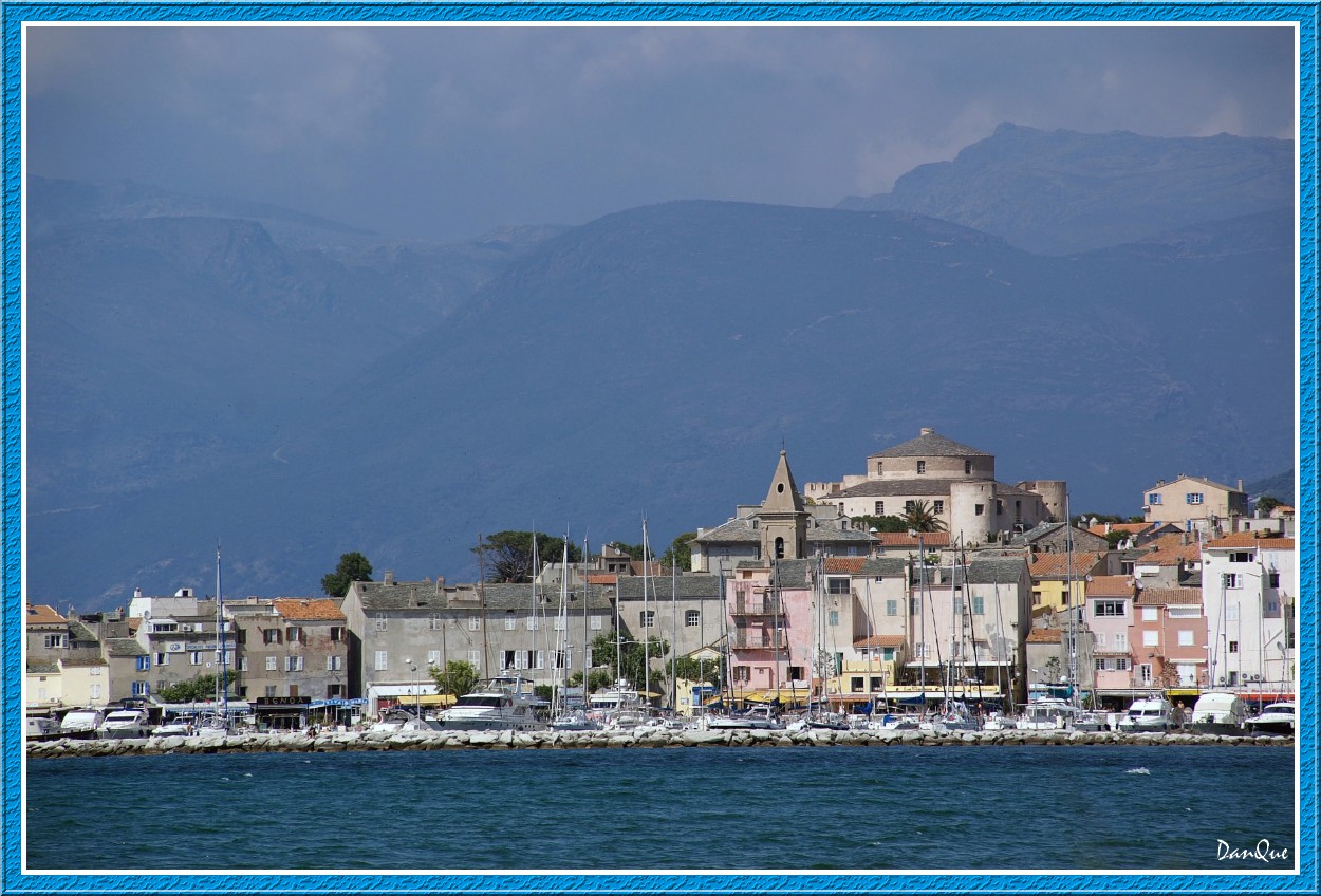 Fonds d'cran Voyages : Europe France > Corse L'Ile de beaut