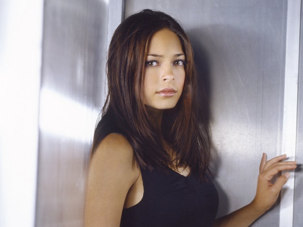 Fonds d'cran Clbrits Femme Kristin Kreuk Kristin Kreuk