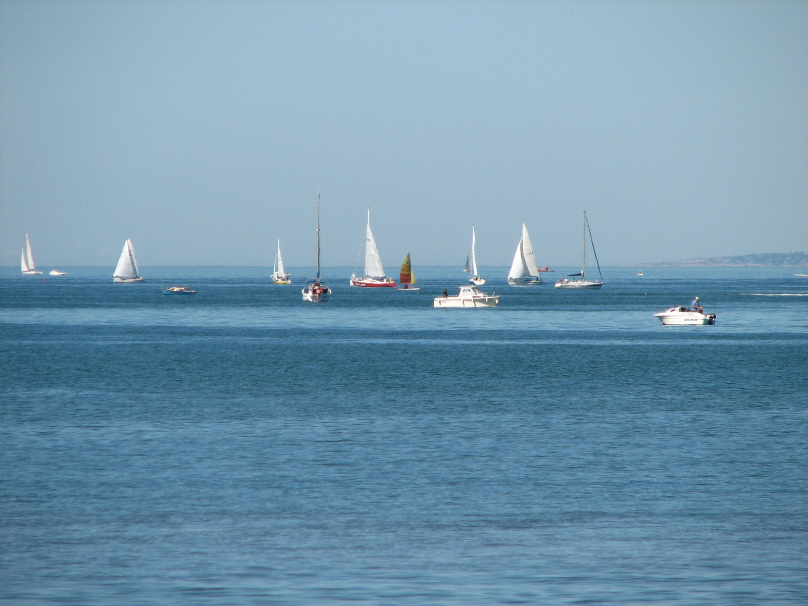 Fonds d'cran Nature Mers - Ocans - Plages Mer et Bteaux