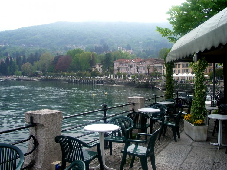 Fonds d'cran Voyages : Europe Italie lac majeur