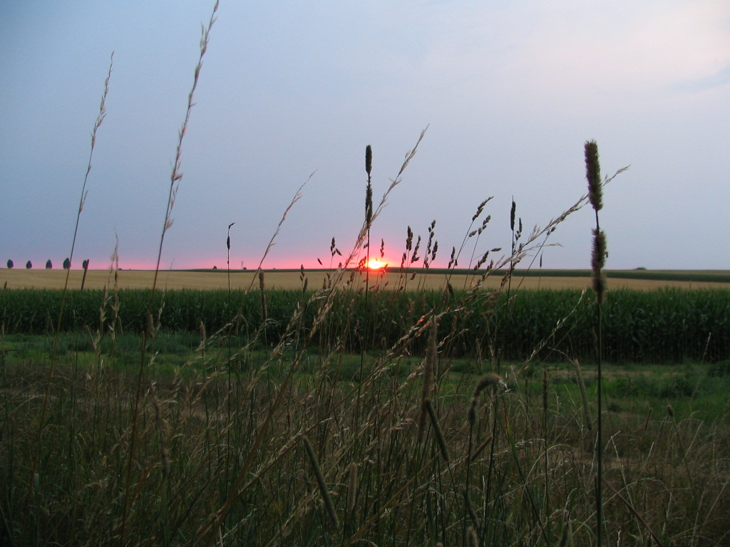 Fonds d'cran Nature Couchers et levers de Soleil LORS D UNE RANDONNEE