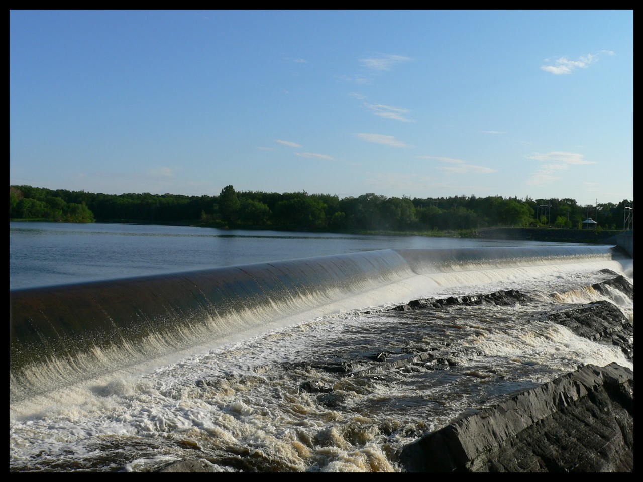 Fonds d'cran Nature Cascades - Chutes Chutes de la Chaudire