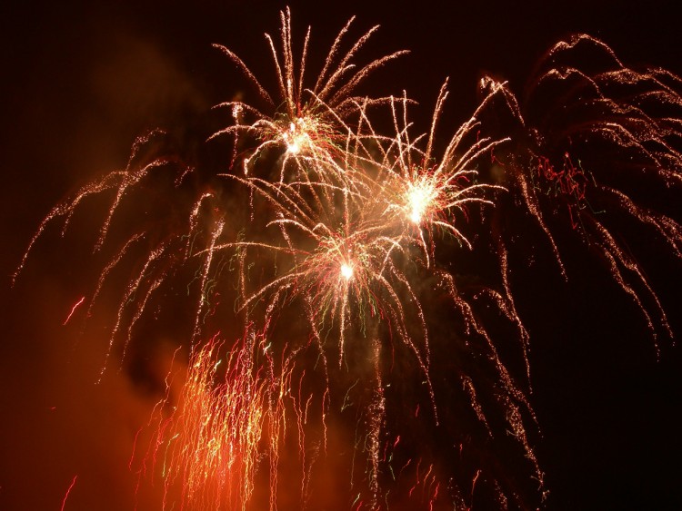 Wallpapers People - Events Fireworks Pluie d'tincelles