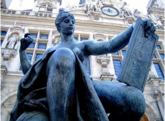 Fonds d'cran Constructions et architecture STATUE 1 (MAIRIE de PARIS)