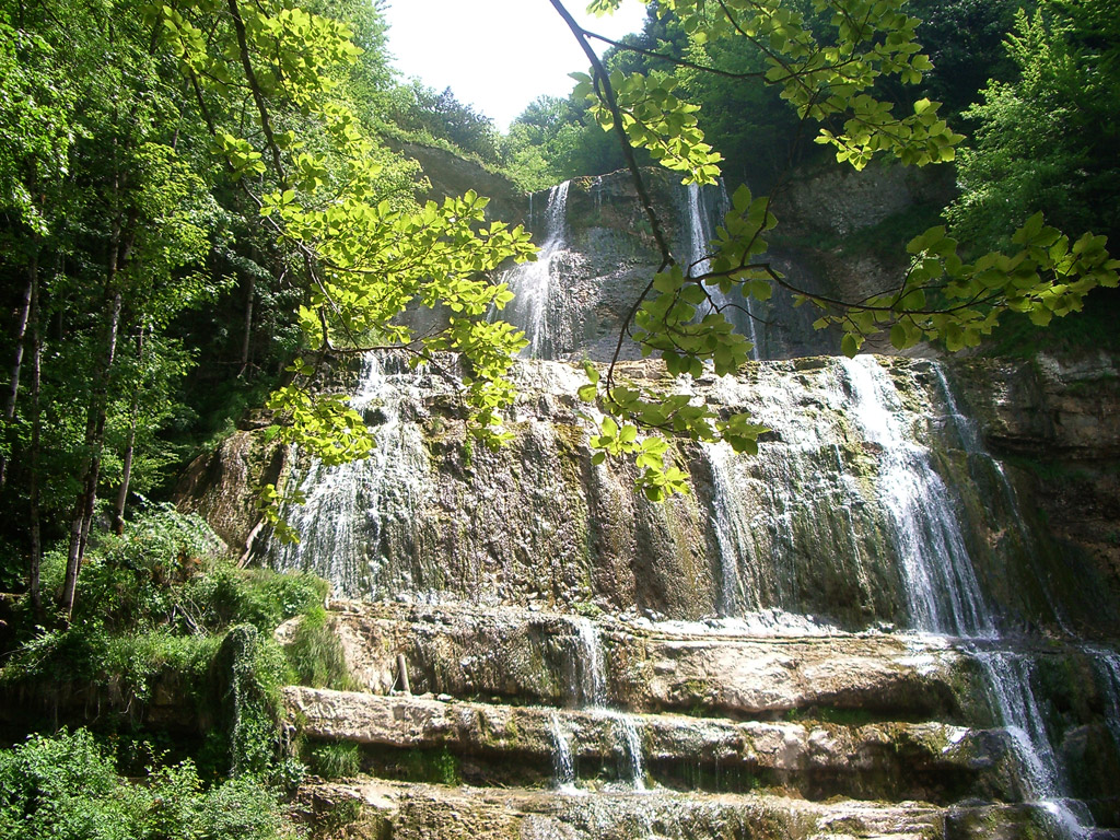 Wallpapers Nature Waterfalls cascade du herisson - jura