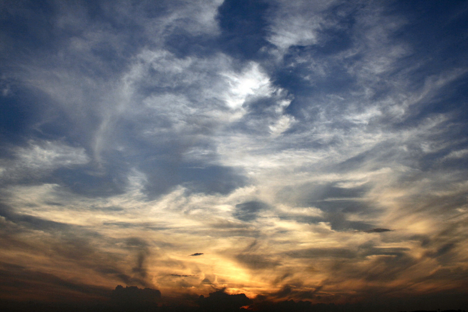 Fonds d'cran Nature Couchers et levers de Soleil 