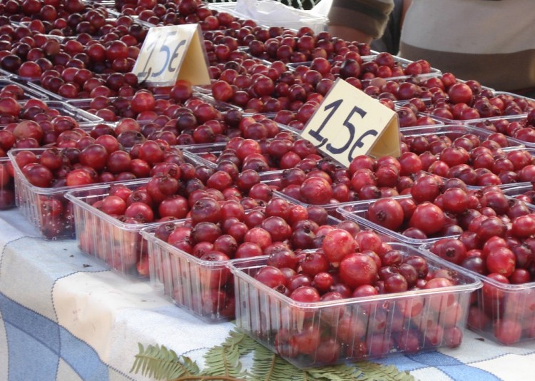 Fonds d'cran Nature Fruits GOYAVIERS