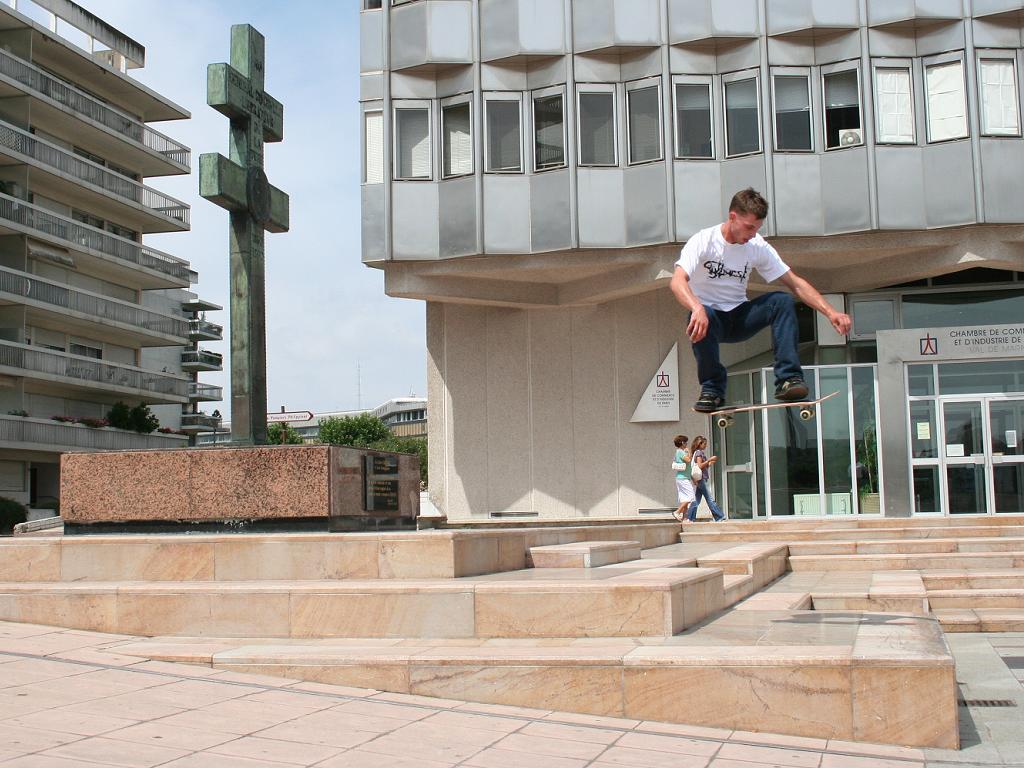 Fonds d'cran Sports - Loisirs Skate - Roller balda - outburst - crteil