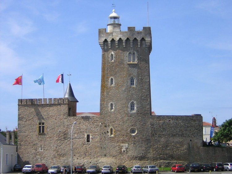 Fonds d'cran Constructions et architecture Chteaux - Palais les Sables d'Olonne