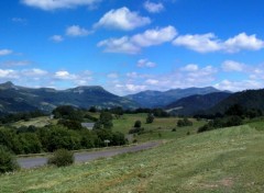 Fonds d'cran Voyages : Europe Monts d'Auvergne-pano