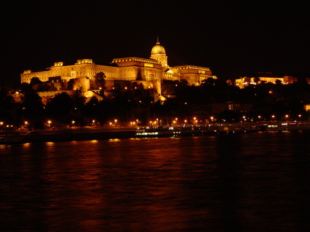 Wallpapers Trips : Europ Hungary Budapest, le chteau