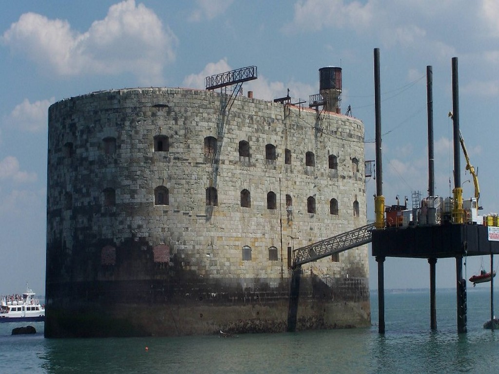 Wallpapers Trips : Europ France > Poitou Charente Fort Boyard