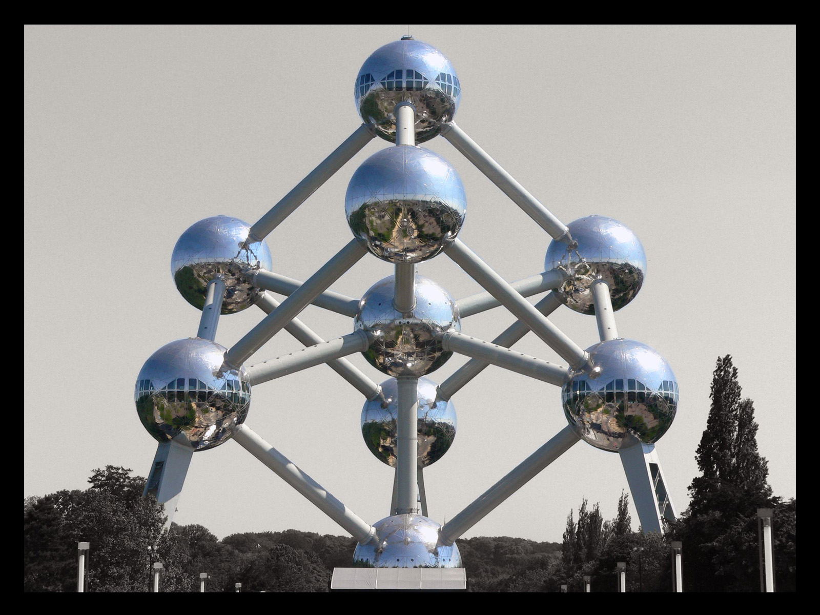 Wallpapers Constructions and architecture Statues - Monuments Bruxelles- Atomium