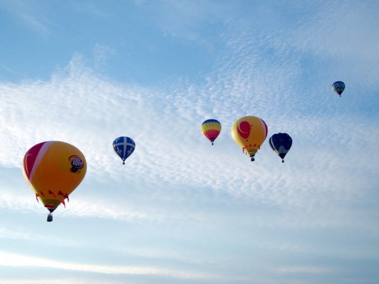 Wallpapers Planes Balloons - Airships festival montgolfire,St-jean,Quebec.