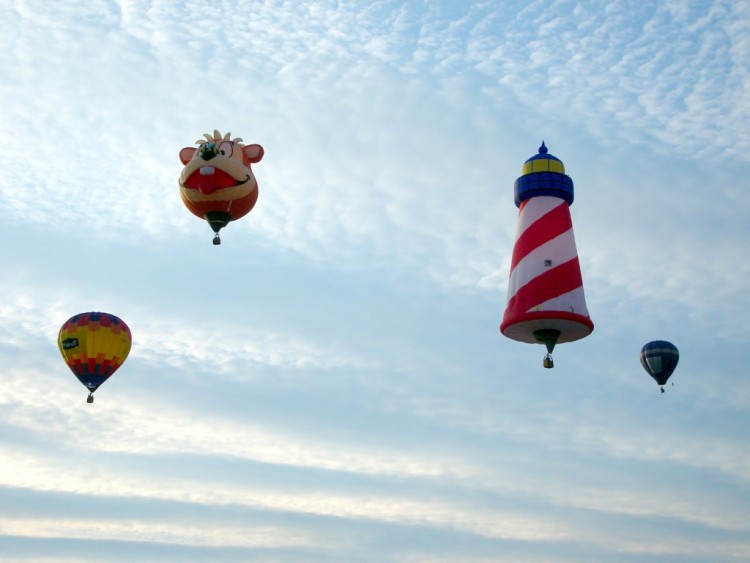 Wallpapers Planes Balloons - Airships festival montgolfire,St-jean,Quebec.